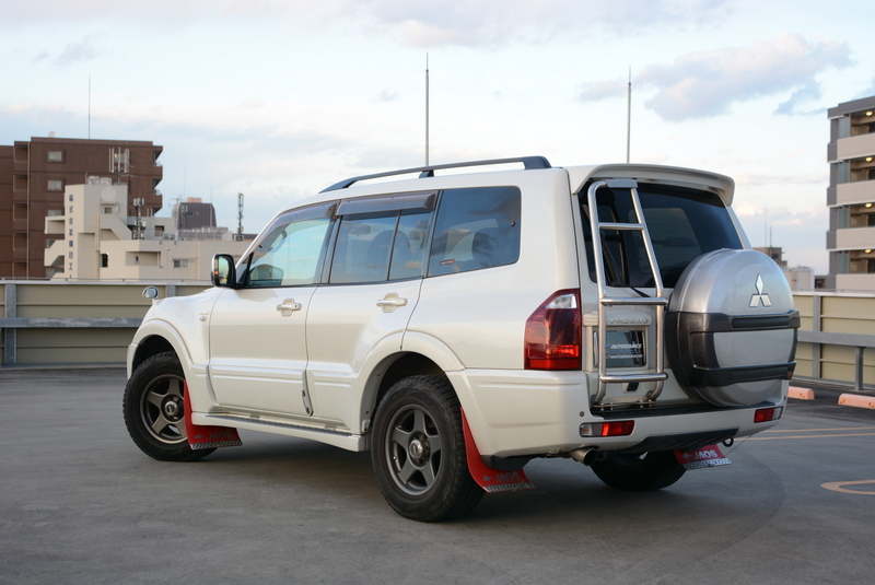 3.8L Pajero Super Exceed Fully Optioned!