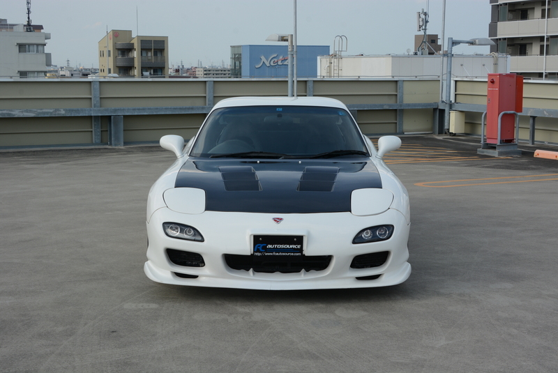 FD3S RX-7 Type RB Panda black/white with mods!