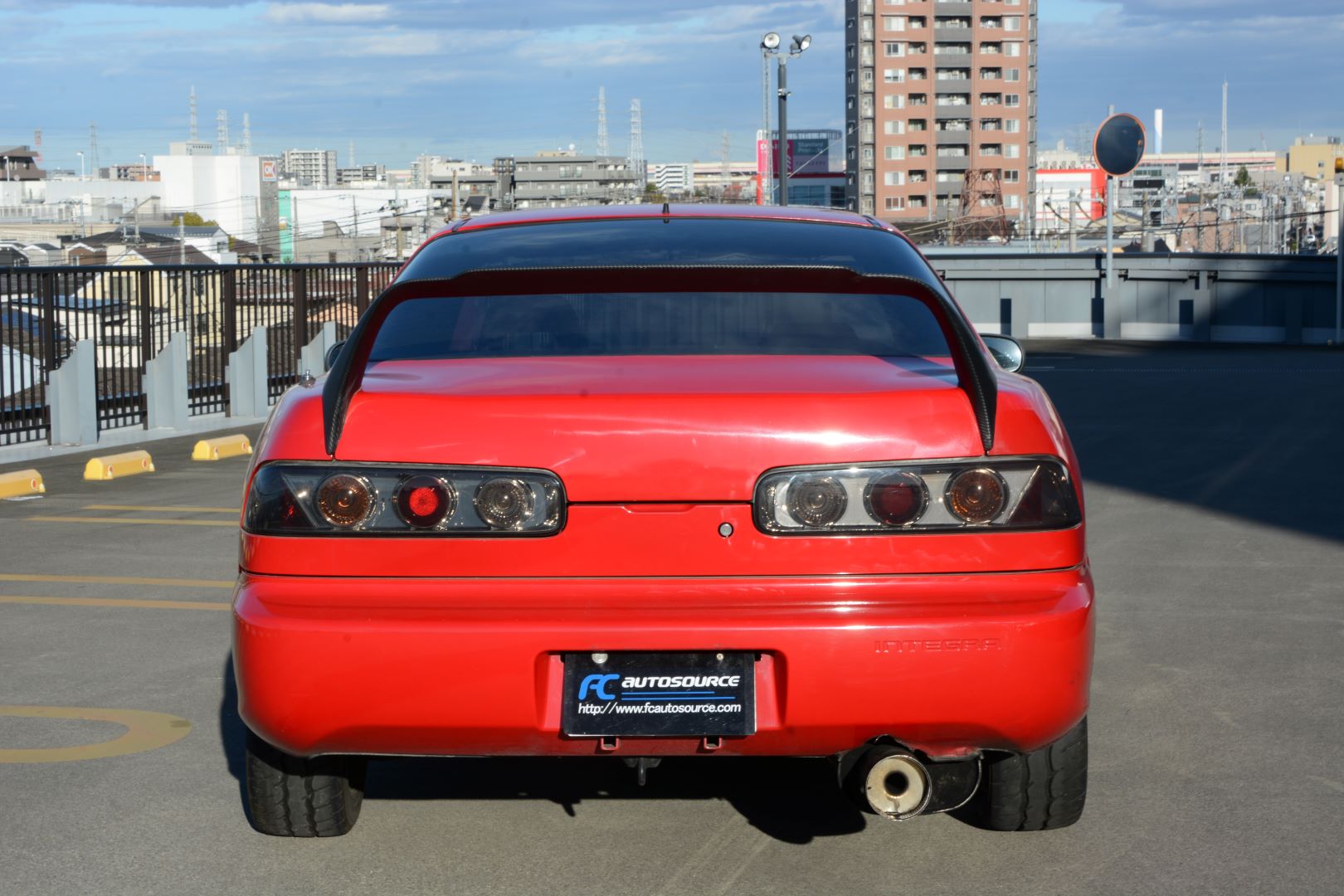 DC2 Honda Integra Si with B18C VTEC engine and USDM fascia!