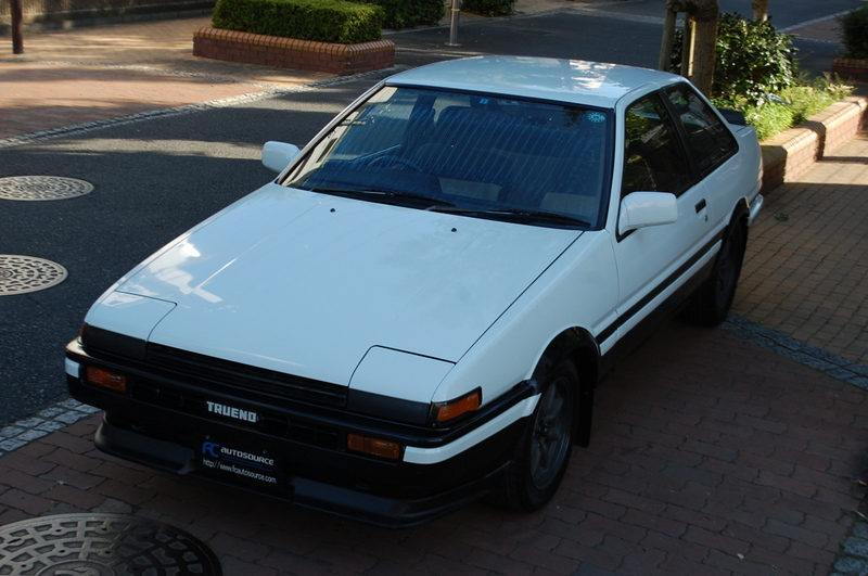 Toyota Sprinter Trueno AE86ホワイト34501T1 IG2871 INITIAL D Toyota Sprinter Trueno 3Dr GT Apex (AE86