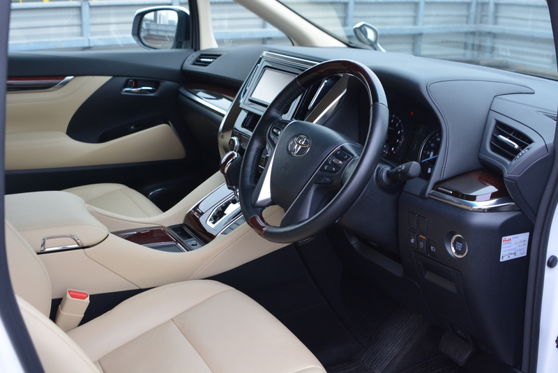 30 Series Toyota Alphard 3.5GF 4WD 